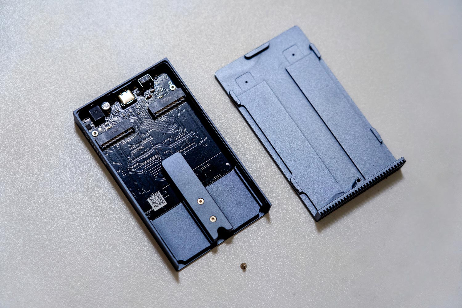 orico固态硬盘盒2.5寸支持m.2,orico固态硬盘盒使用教程