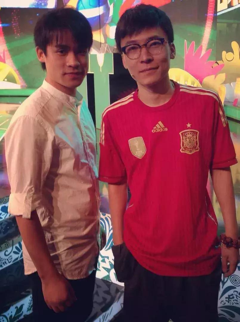 黄渤从草根变影帝,黄渤从无名歌手到70亿影帝