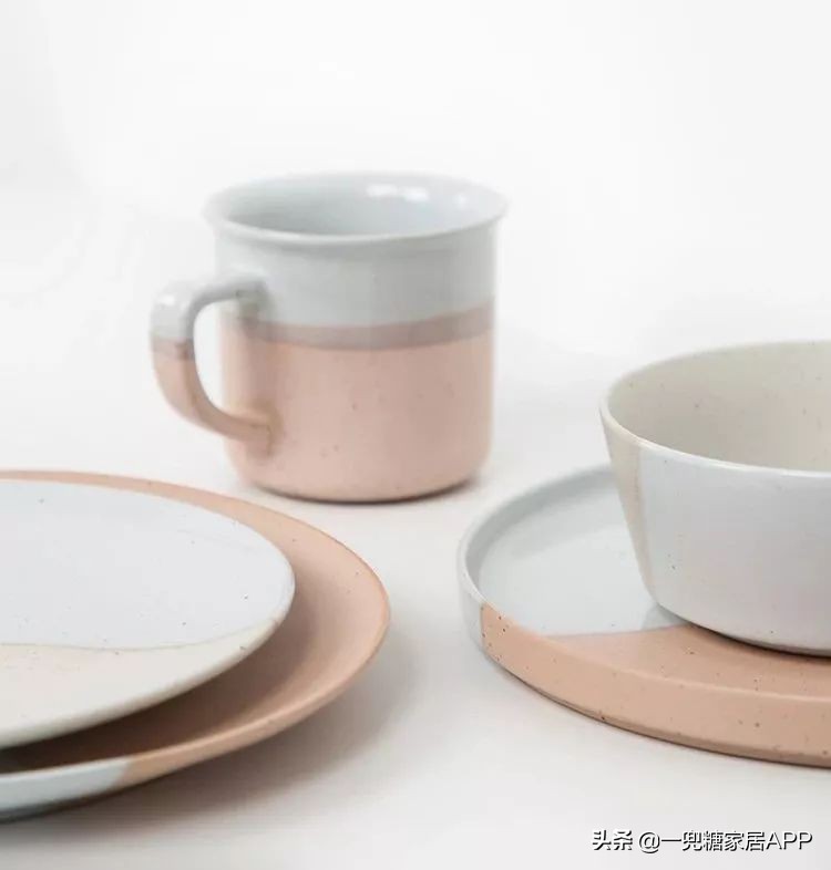 在名创优品50块钱能买多少盲盒,在名创优品100块钱买化妆品