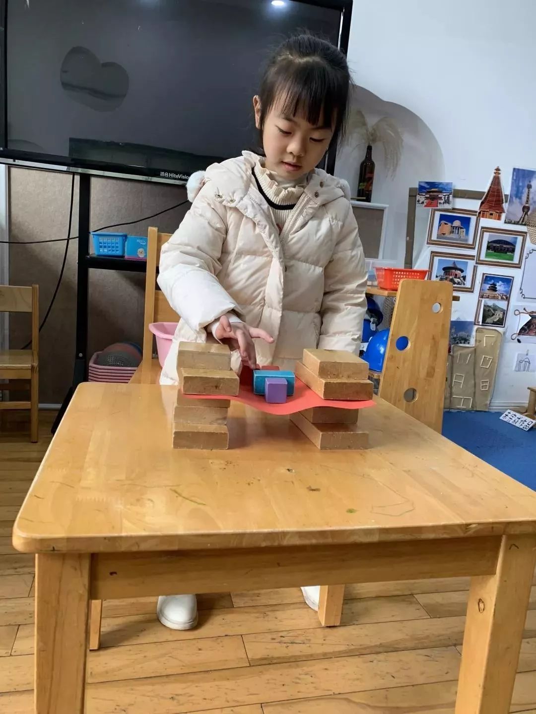 幼儿园生成课程案例,幼儿园关于纸的课程