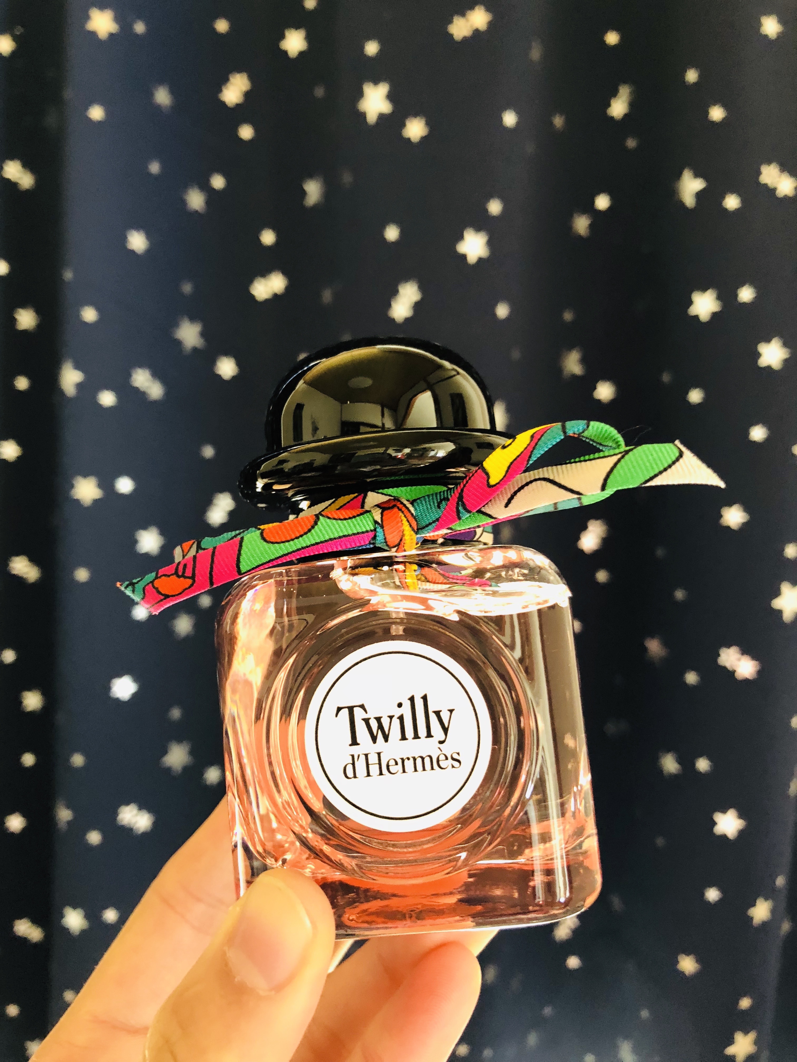 年轻人爱马仕香水如何选择,爱马仕的香水是不是留香持久