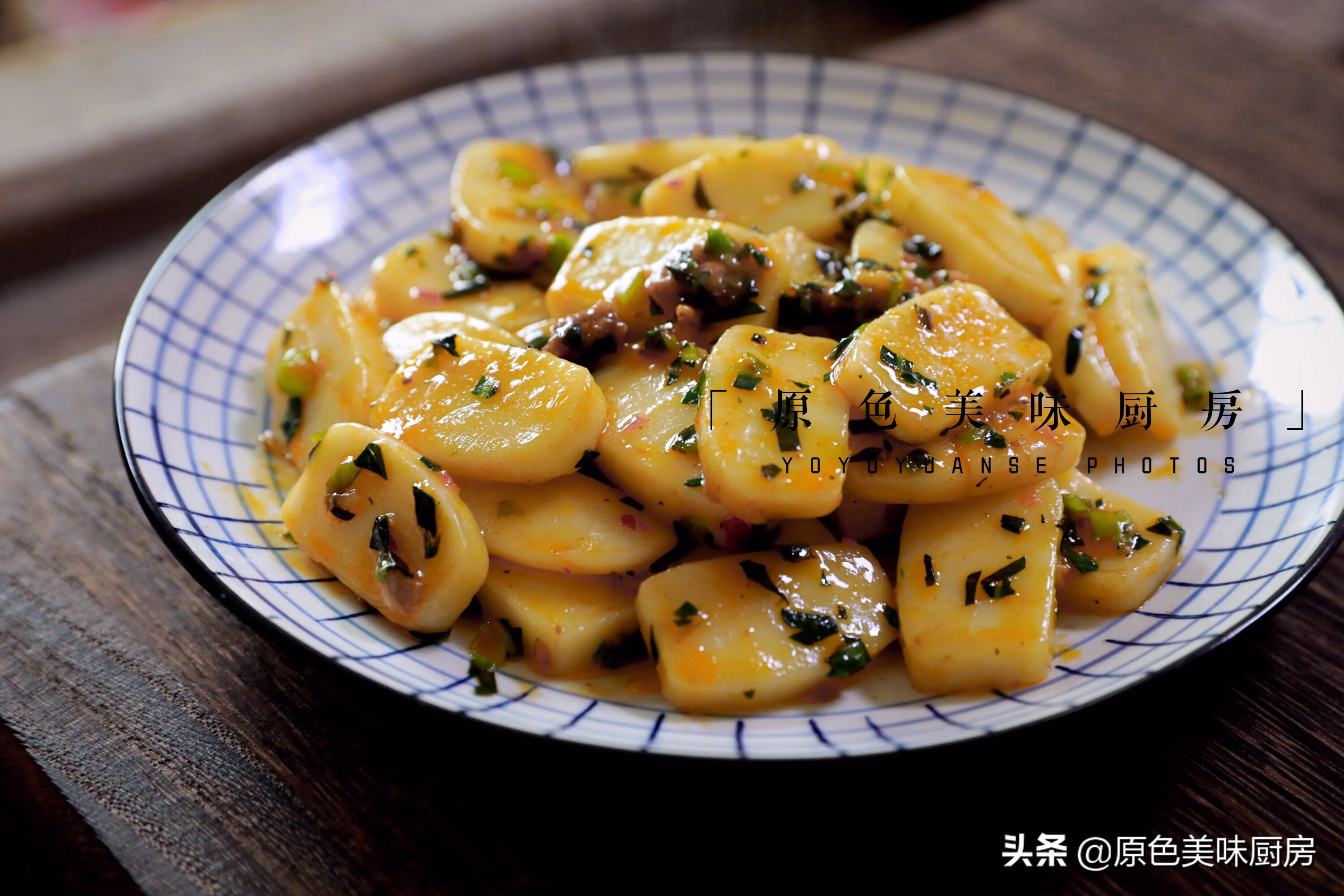 怎么做炒年糕又简单又好吃呢,最简单的家常炒年糕做法