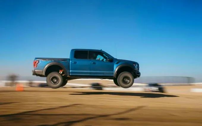 男人们都很难对这款皮卡说不，难怪它全球销量排第二