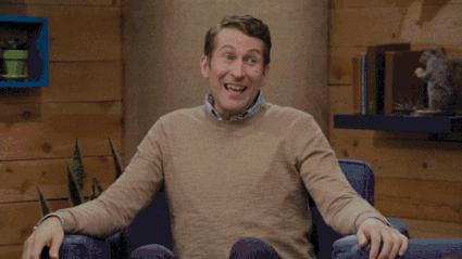 咬肌型发腮怎么改善,大脸方脸女生如何快速改变脸型