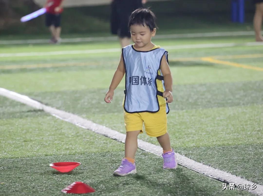 有趣足球,有趣的足球