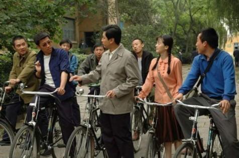 钟鼓楼刘心武阅读答案,刘心武解读红楼梦是不是个笑话