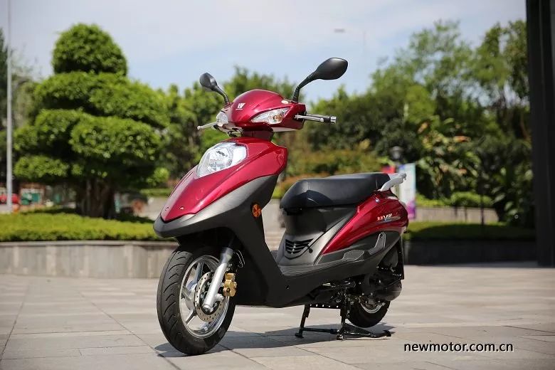 五羊本田神车,五羊本田雄帅150摩托车最新报价