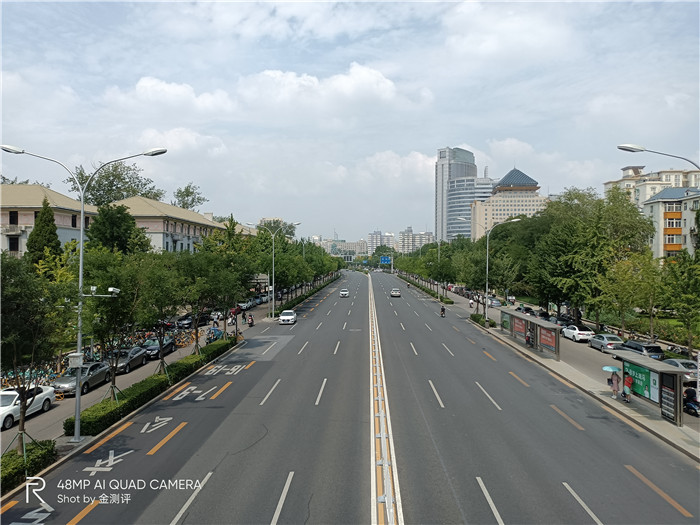 realme真我v5是5g手机吗,realme真我v5是不是全面屏