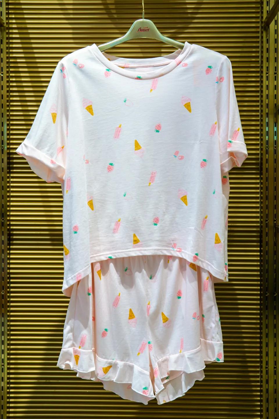 买护肤品送口红,买护肤品送化妆品