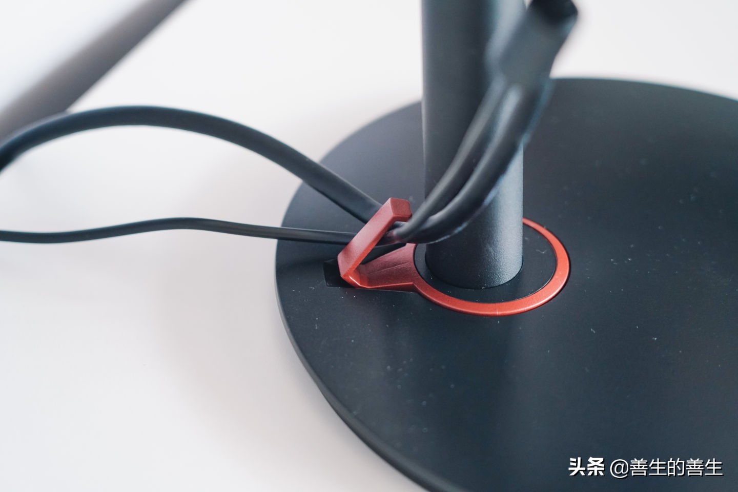 千元2k高刷24寸显示器推荐,千元曲面显示器27寸2k高刷推荐