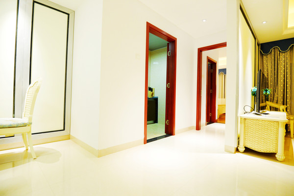 月亮湾海南环岛,月亮湾被称为中国第一滩