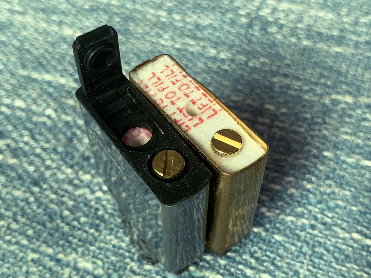 zippo打火姿势普通,打火机zippo2022年款真假辨别