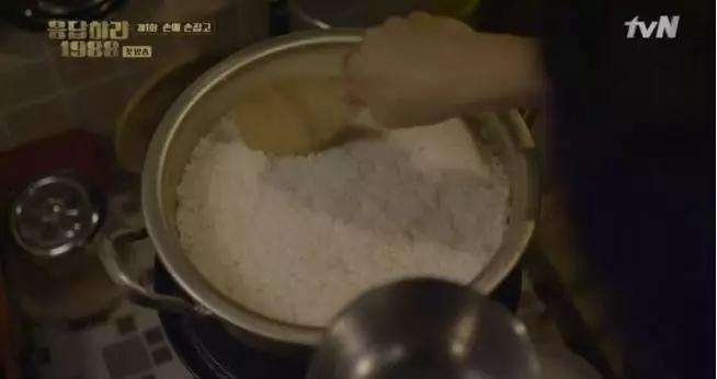 周末美食缓解工作压力,上班压力大的食物有哪些