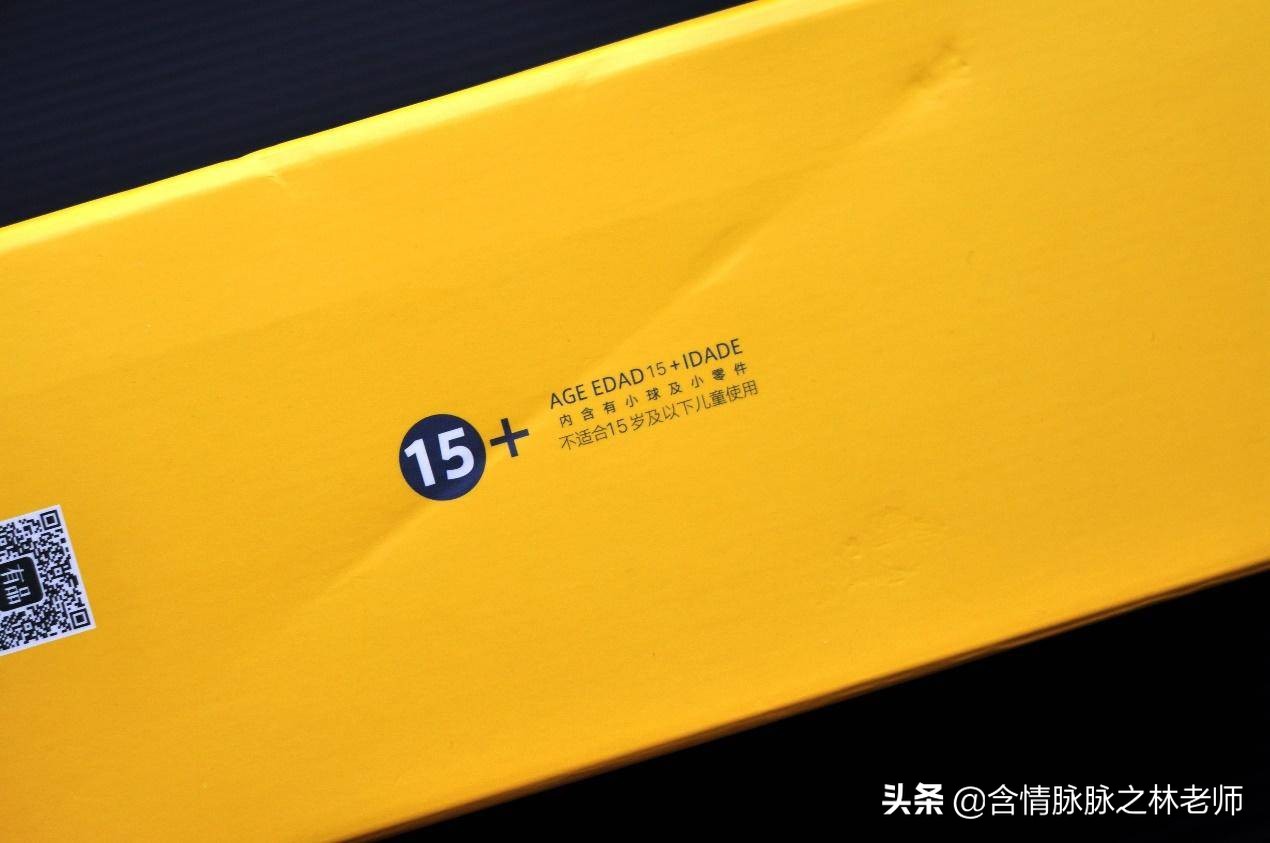 给女儿买了一个芭比娃娃,给女儿买60cm娃娃