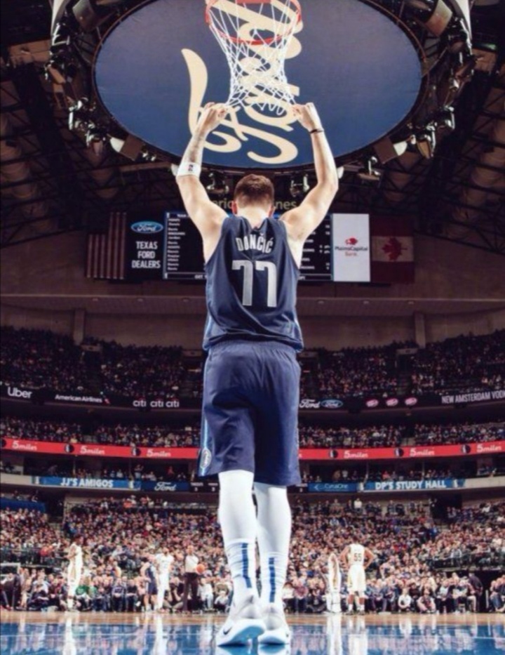 致敬独行侠球衣,致敬中国球迷