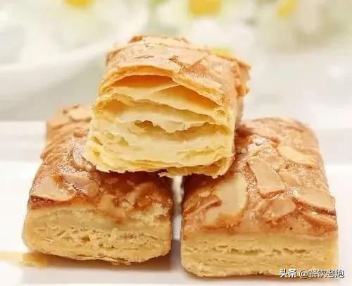 高筋面粉和低筋面粉中筋面粉区别,高筋面粉和低筋面粉的使用区别