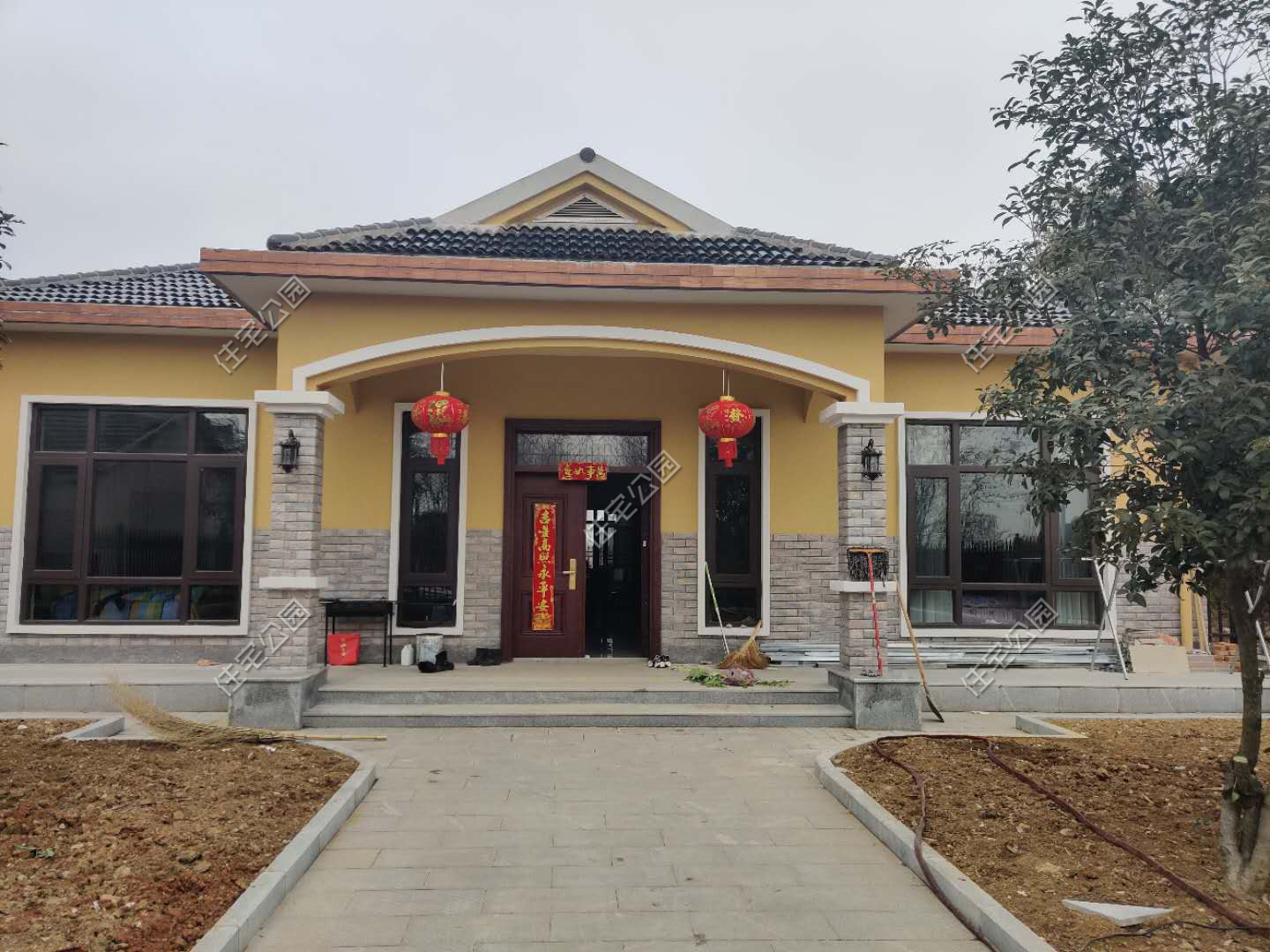 安徽老哥30万建房,钢结构屋顶铺XPS板,室内冬暖夏凉你见过吗?