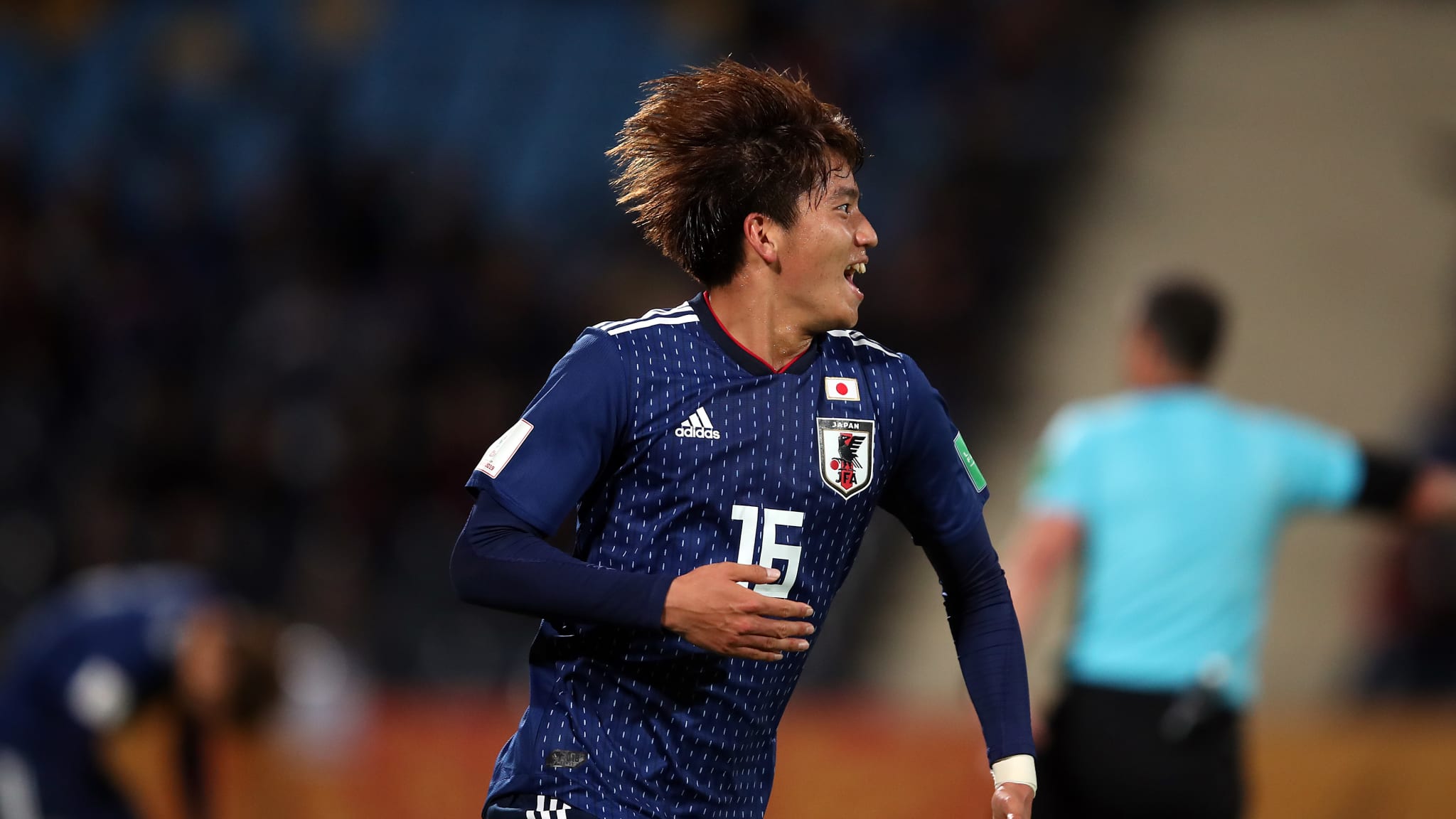 扑出点球的波兰守门员,波兰门将进乌龙球