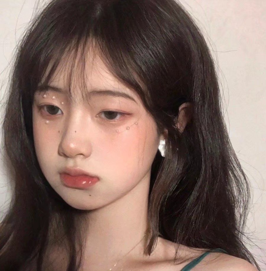 好看的女生头像二次元,好看的女生头像图片