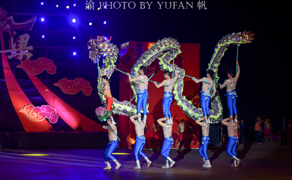 铜梁竞技龙，重庆十大文化符号之一，中国竞技水平最高的龙舞艺术