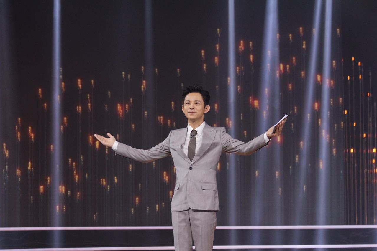 央视十大最受欢迎主持人排行榜,中央电视台十大影响力主持人