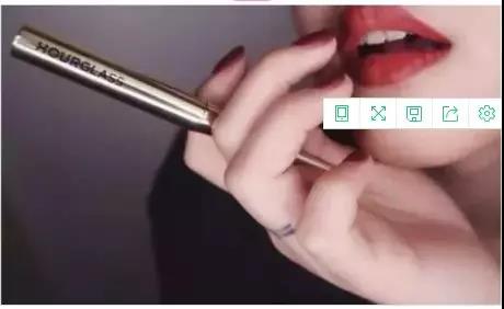 “口红一哥”李佳琦，旅行出门带哪只口红？