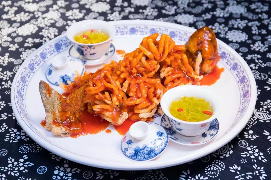 九龙坡巴国城景区,九龙坡中梁山5a景区具体在哪里