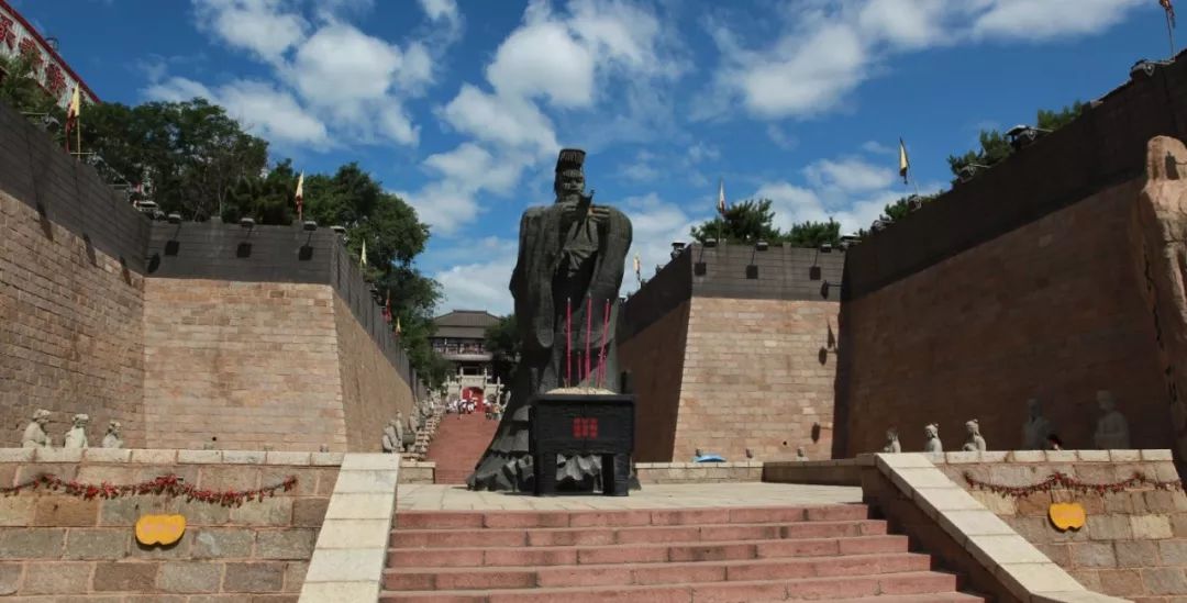 秦皇岛渔岛温泉,秦皇岛北戴河渔岛海洋温泉观光地