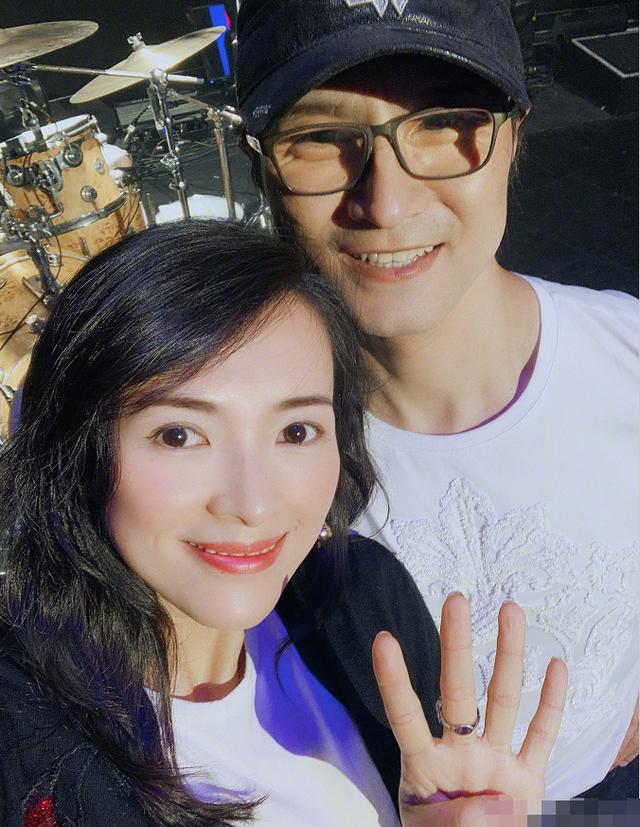 独家揭秘汪峰章子怡离婚真相惊人,章子怡和汪峰离婚后的生活