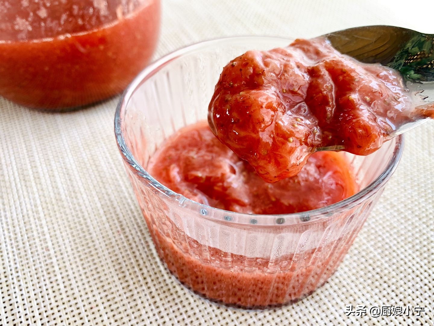 自制草莓酱怎么才能保存长久,熬好的草莓酱可以冷冻保存吗