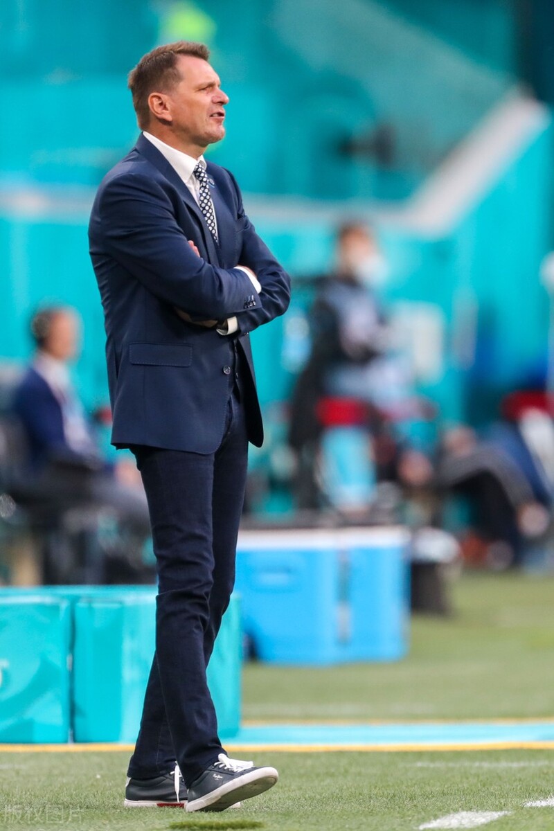 欧洲杯德国主帅勒夫,勒夫个人时装秀