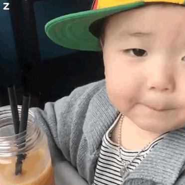 黄夏温表情包动态搞笑,黄夏温表情包合集真是个小机灵鬼