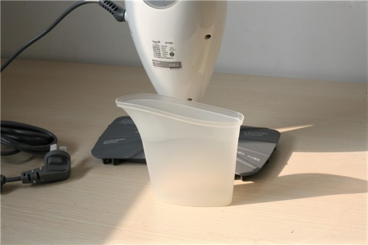 旧地板怎样擦让它焕然一新,高端户外塑木地板焕然一新