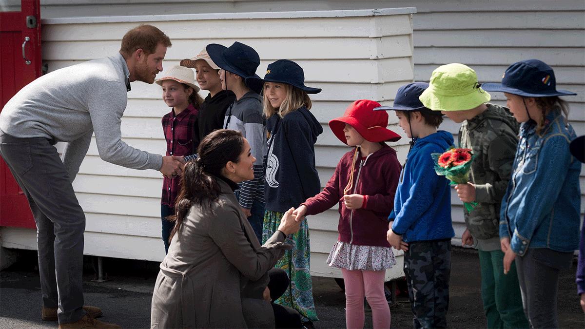 哈里梅根蜜月,哈里梅根徒步游