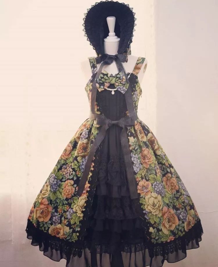 甜美系洛丽塔洋装图片,夏季黑色洛丽塔洋装