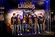 2017英雄联盟全球总决赛冠军是谁,2018lpl全球总决赛ig冠军时刻