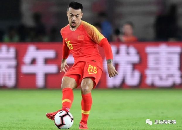 撸起袖子,里皮已经开始“变”