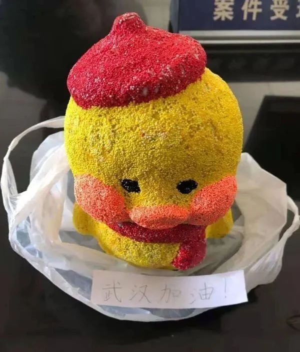 这些绝对让你感动到哭的抗疫故事