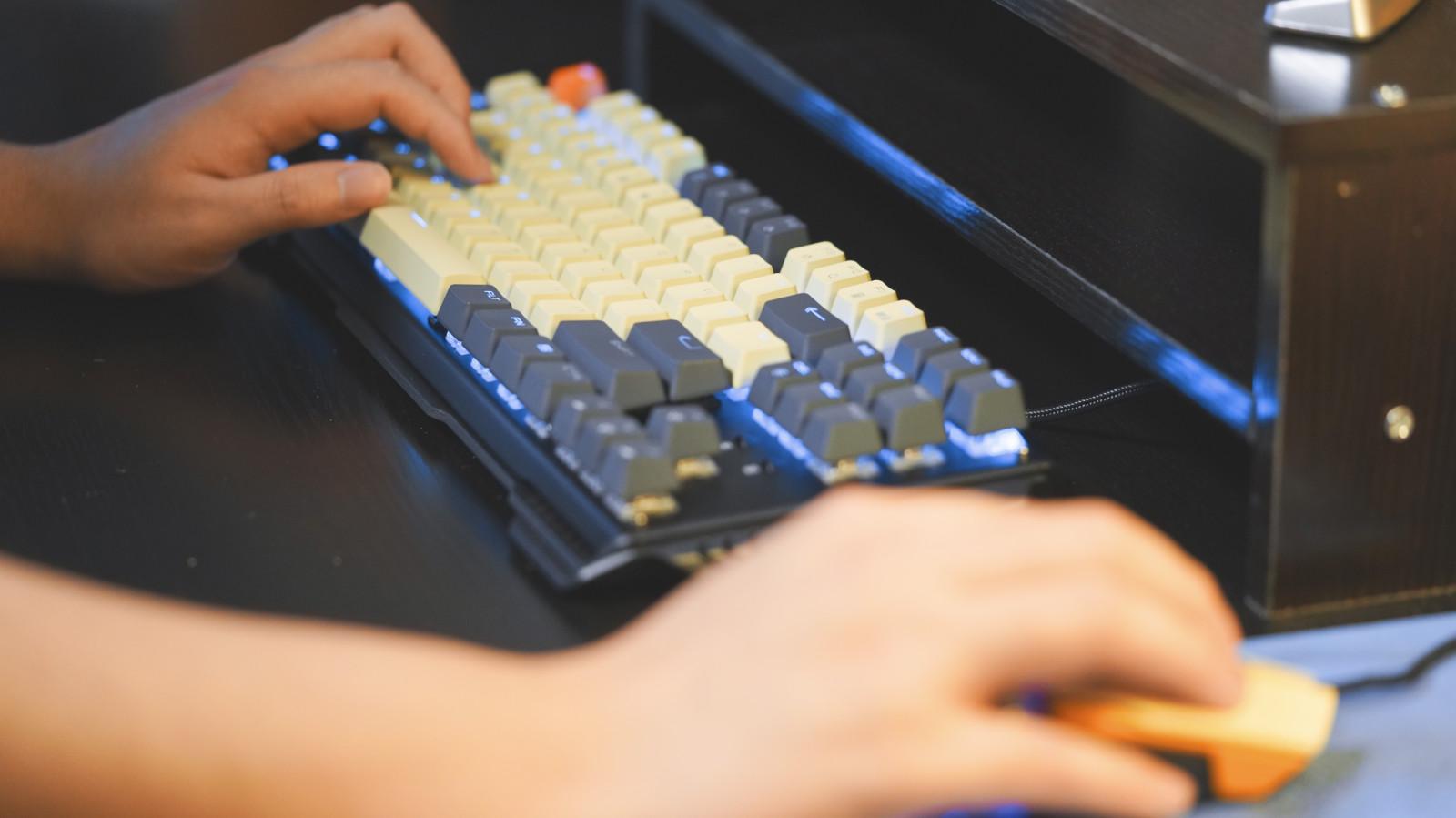 机械键盘推荐高端颜值,机械键盘颜值高推荐