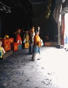 把中间的门店租下来取什么名字好,租下门面不知道取什么名字