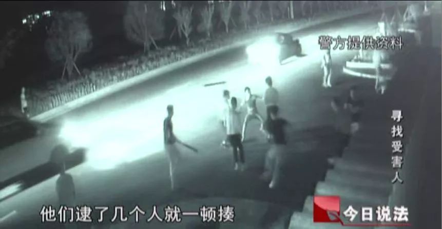 未成年少女被男友骗入“黑色行当”，百万粉丝网红系重要嫌疑人