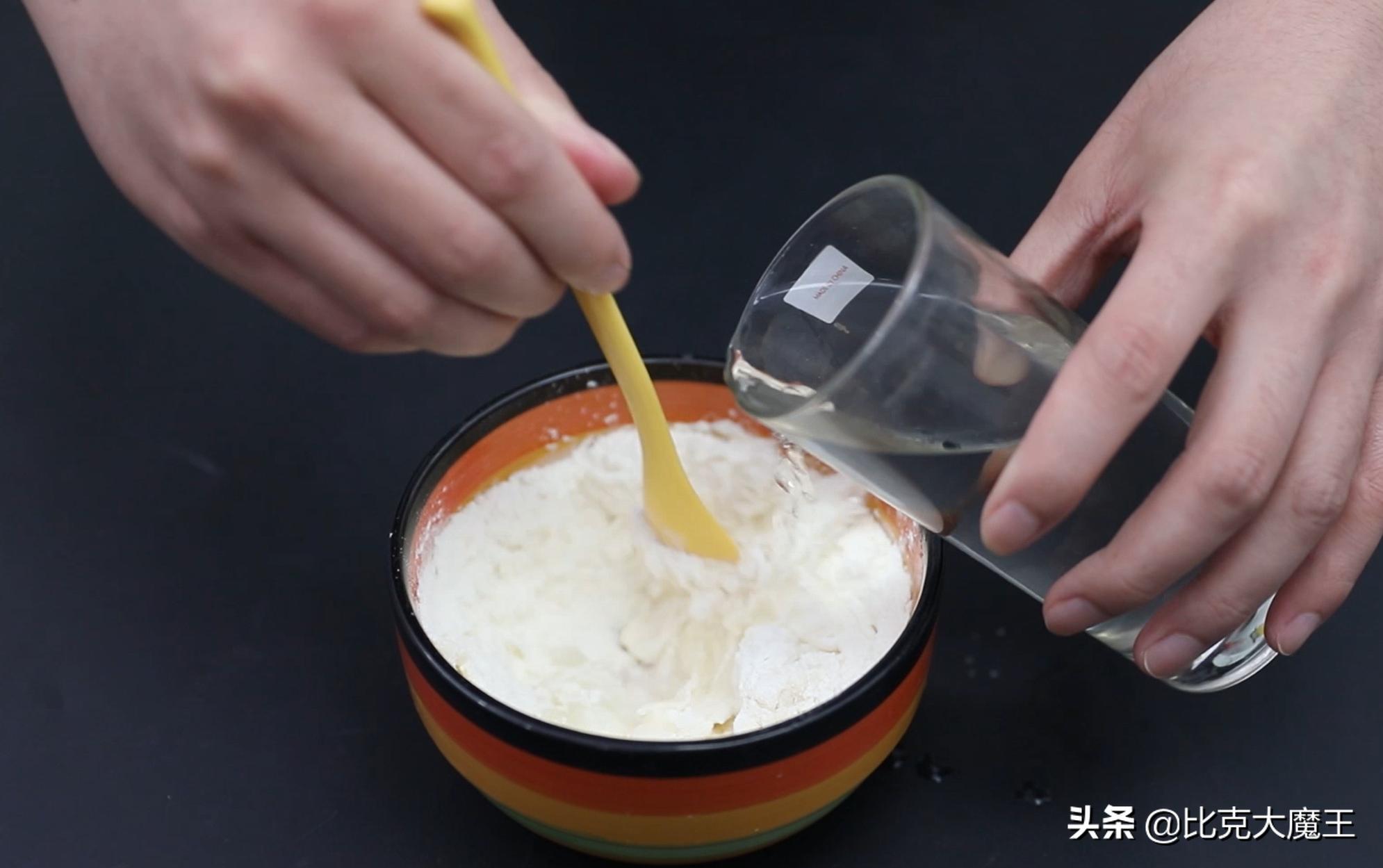 油烟机顽固油污清理方法妙招,油烟机油污怎么快速清理