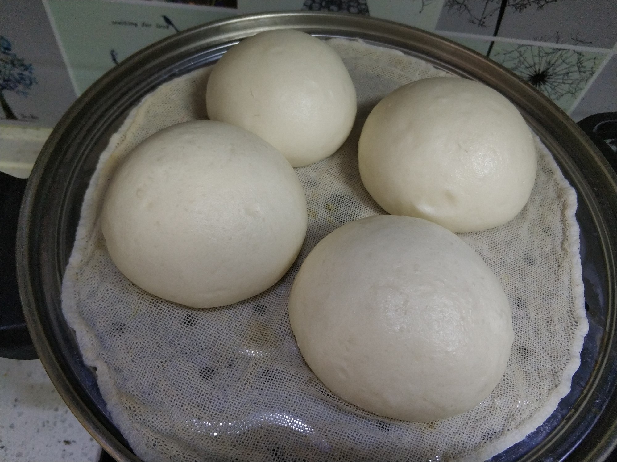 就教大家一个快速发面的小窍门,教你快速发面