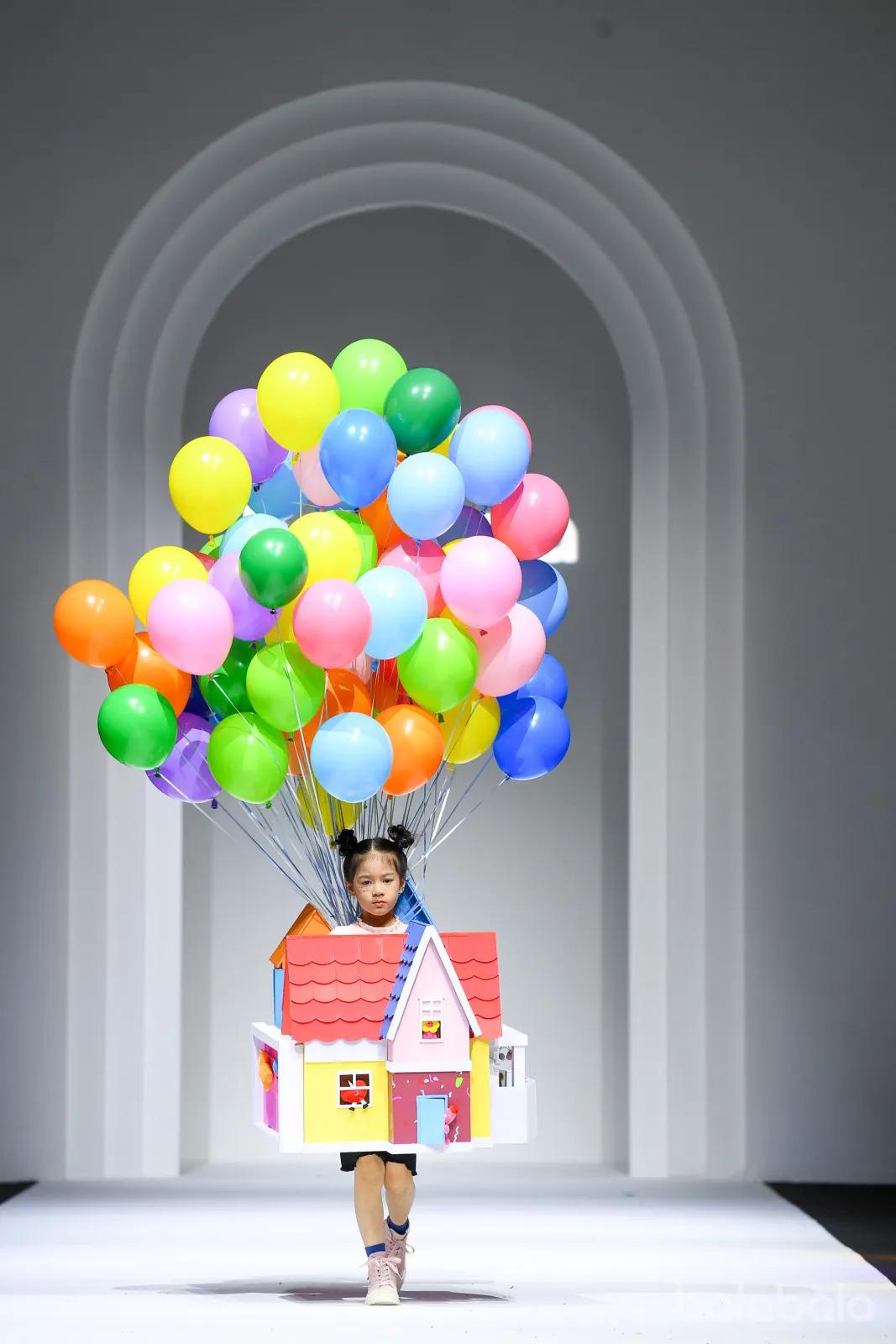 上海时装周童装巴拉巴拉,巴拉巴拉童装专场萌娃完美穿搭