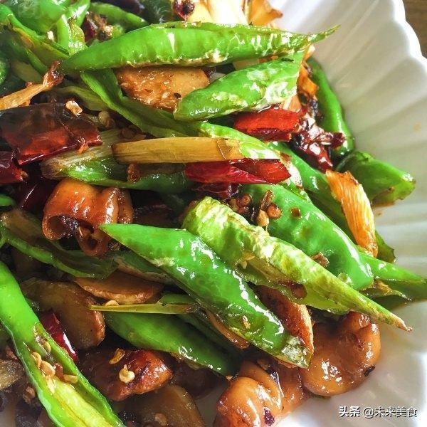 8款特色招牌菜款款经典,色香味俱全的几道秘制私房菜