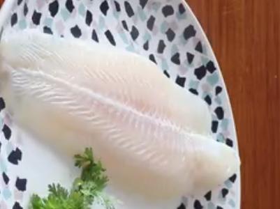 哪种烤鱼料做烤鱼比较好吃,锡纸烤鱼一般用什么鱼好吃