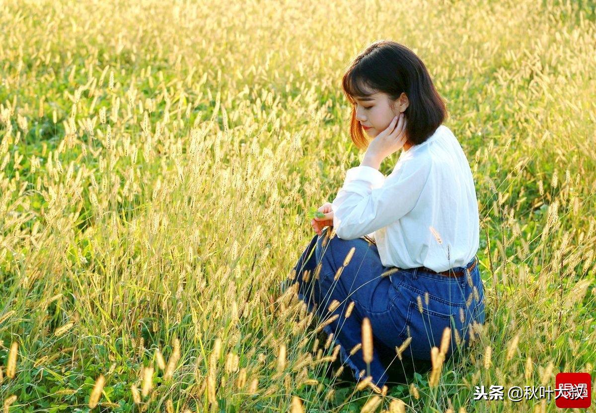 被小人同事算计用不用给领导告状,被领导盯着一直被算计了怎么办