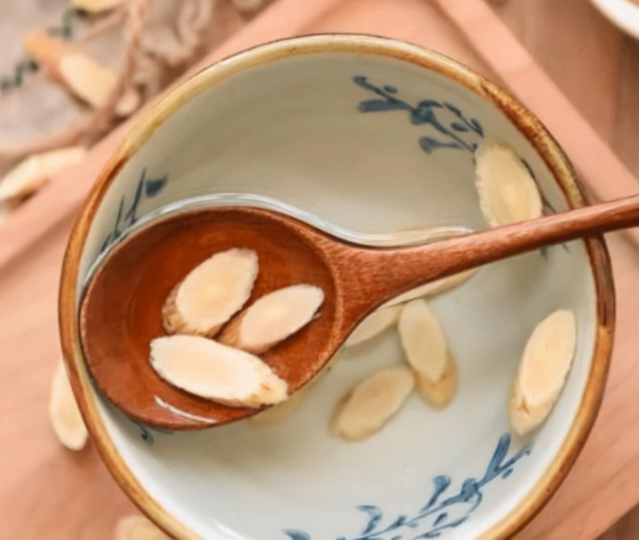 气血足气色才能好教你一个小妙招,气血足的女人对身体有什么好