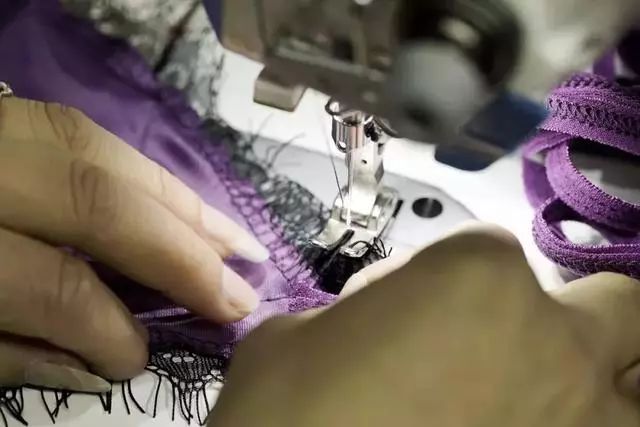 江苏灌云：这2万的江苏人，承包中国60%的情趣内衣，年销售额10亿