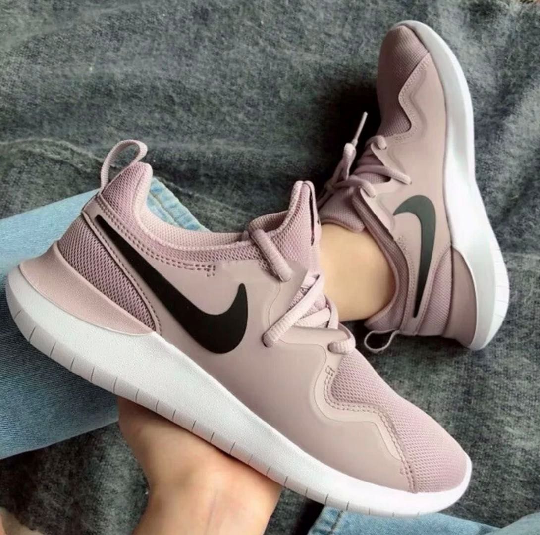 必备的几款运动鞋推荐,今年夏天最值得推荐的几款运动鞋